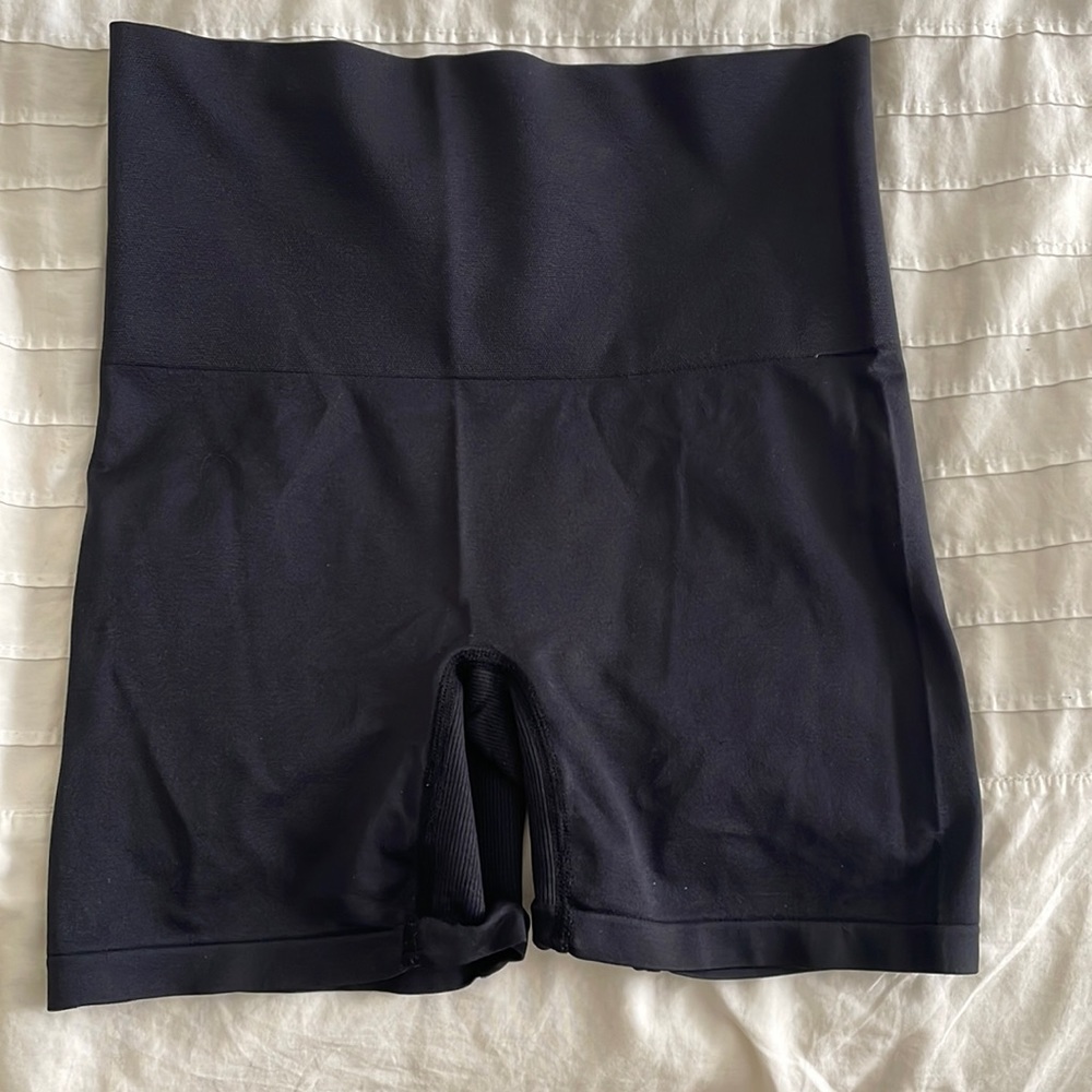 Jockey Shorts, light shape wear, new without tags. Black Size Medium